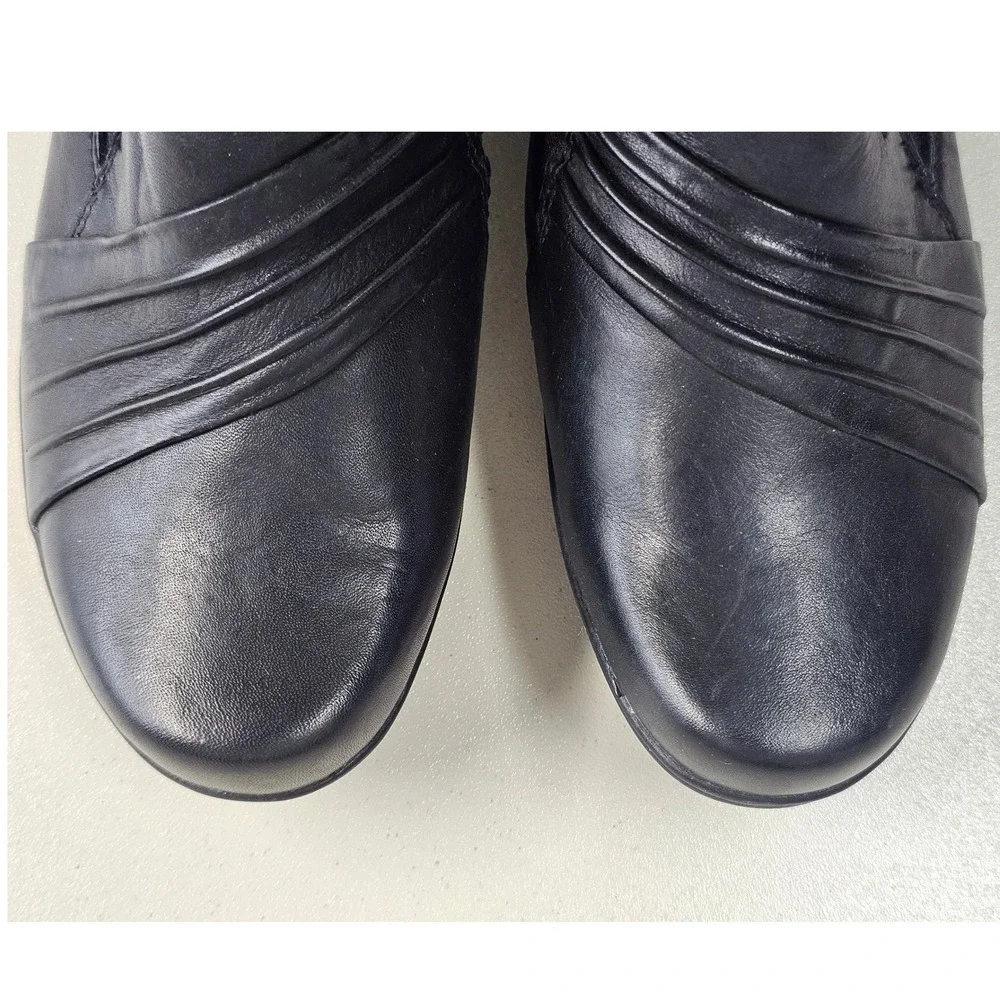 Michel M. Nina 92632 Black Leather Pleated Slip On Shootie Low Block Heel 8W